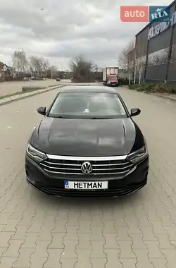 Volkswagen Jetta 2019
