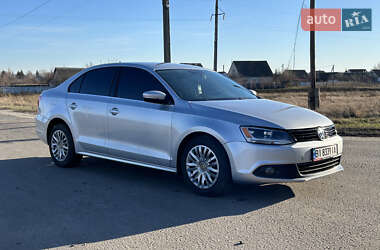 Седан Volkswagen Jetta 2013 в Полтаві