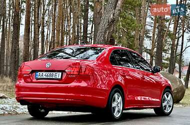 Седан Volkswagen Jetta 2012 в Житомире