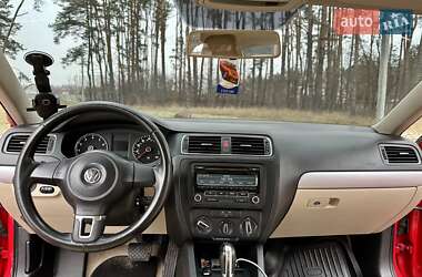 Седан Volkswagen Jetta 2012 в Житомире