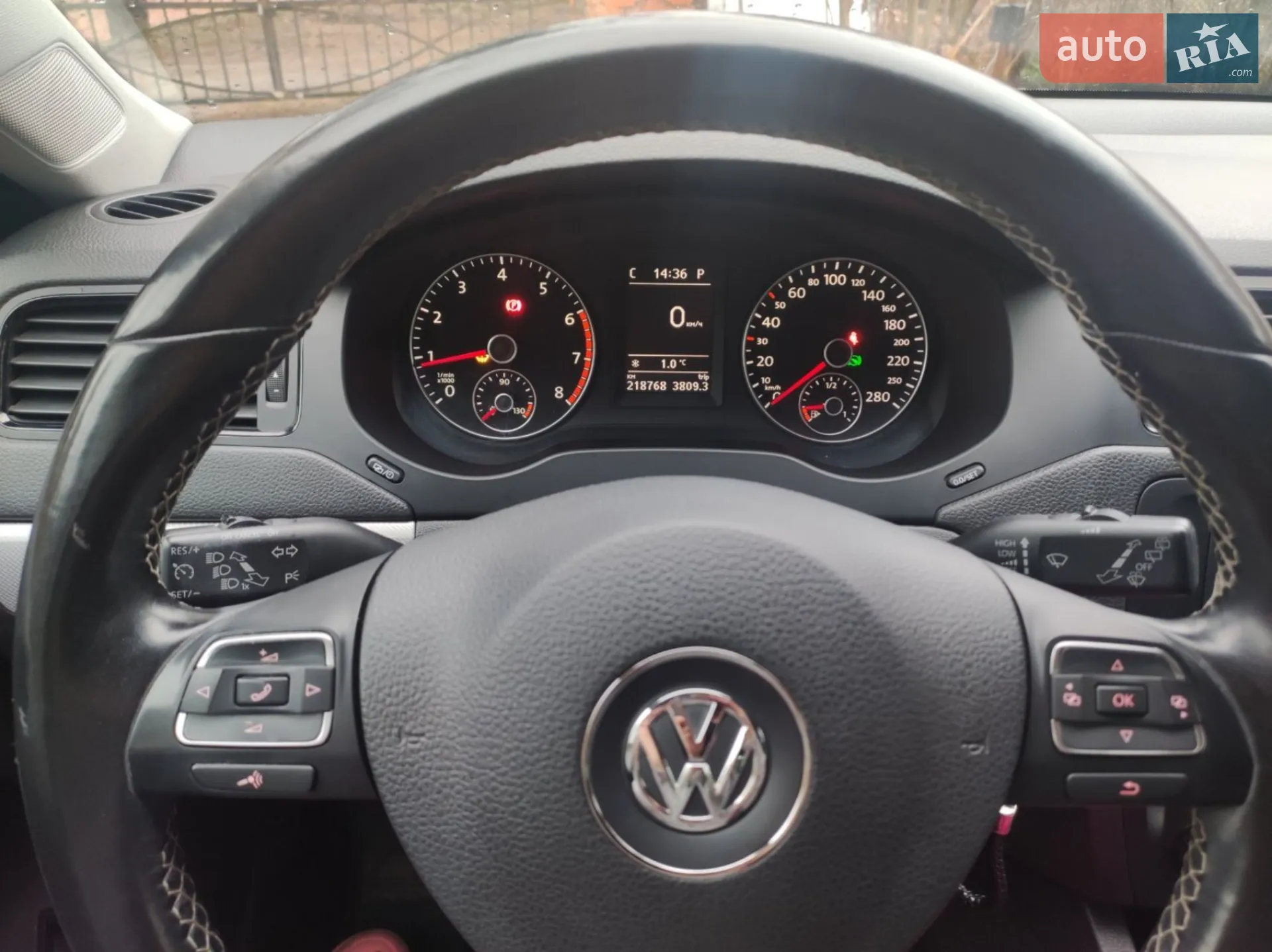 2012 Volkswagen Jetta - мініатюра 3