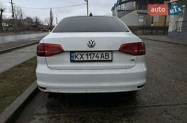 Седан Volkswagen Jetta 2015 в Новомосковську