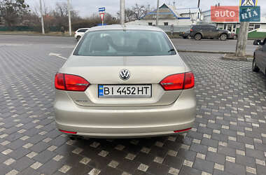 Седан Volkswagen Jetta 2012 в Полтаве