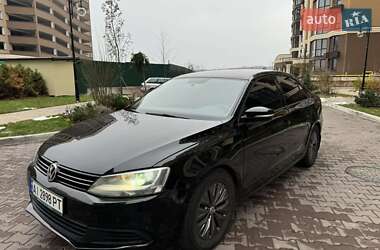 Седан Volkswagen Jetta 2012 в Києві