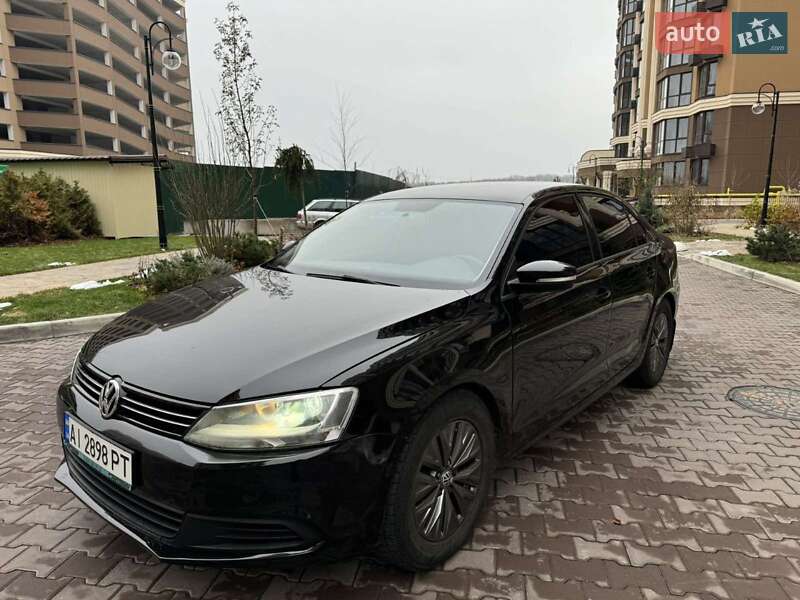 Седан Volkswagen Jetta 2012 в Киеве