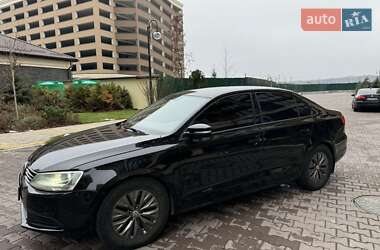 Седан Volkswagen Jetta 2012 в Киеве