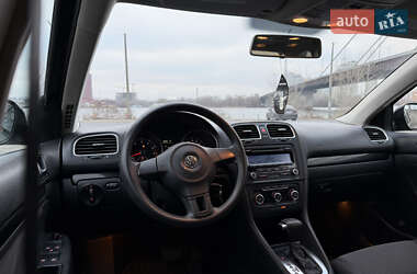 Універсал Volkswagen Jetta 2010 в Києві