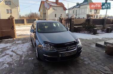 Седан Volkswagen Jetta 2006 в Чорткові