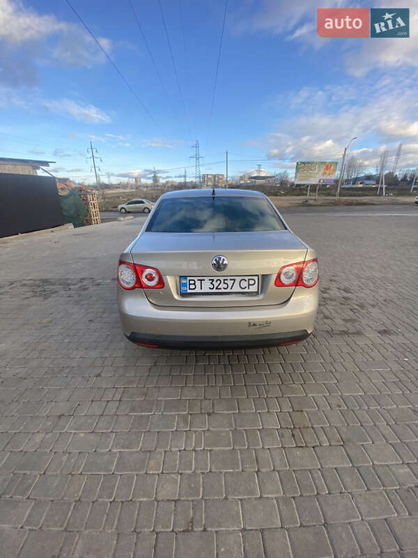 Седан Volkswagen Jetta 2006 в Одесі