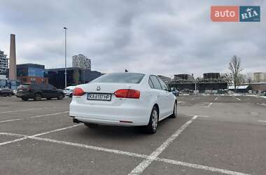 Седан Volkswagen Jetta 2014 в Києві