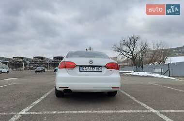 Седан Volkswagen Jetta 2014 в Києві