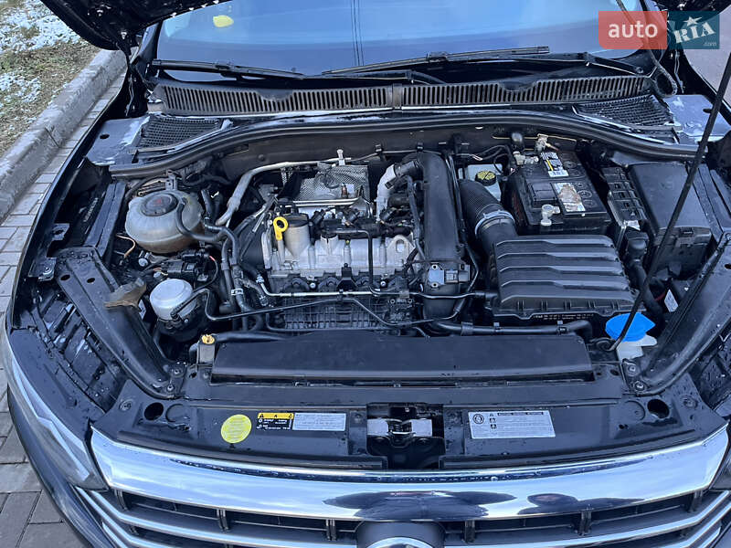 Седан Volkswagen Jetta 2018 в Рівному