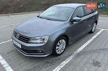 Седан Volkswagen Jetta 2016 в Києві