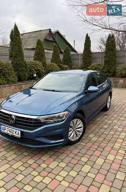 Седан Volkswagen Jetta 2018 в Запоріжжі