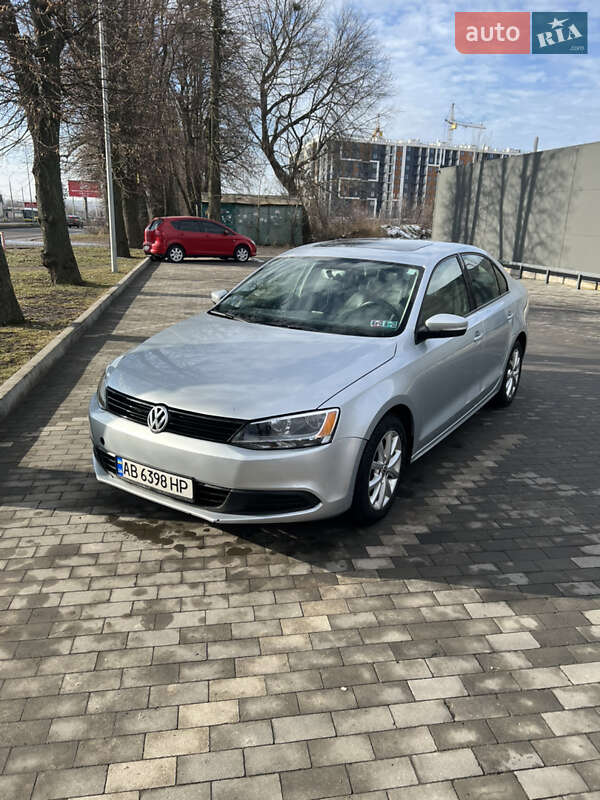 Volkswagen Jetta 2012
