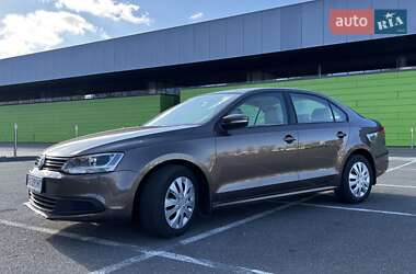 Седан Volkswagen Jetta 2012 в Киеве