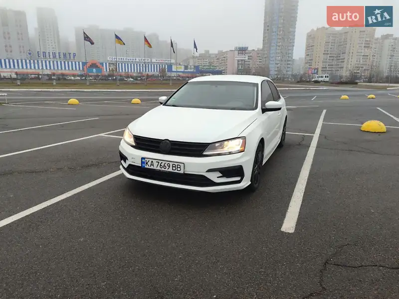 Volkswagen Jetta 2018