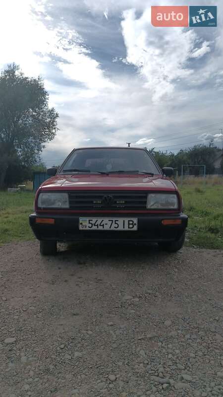 Седан Volkswagen Jetta 1988 в Стрые
