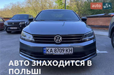 Седан Volkswagen Jetta 2015 в Києві