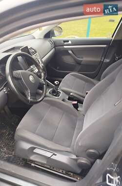 Седан Volkswagen Jetta 2006 в 