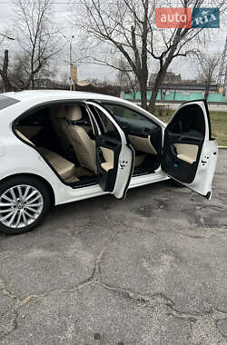 Седан Volkswagen Jetta 2015 в 