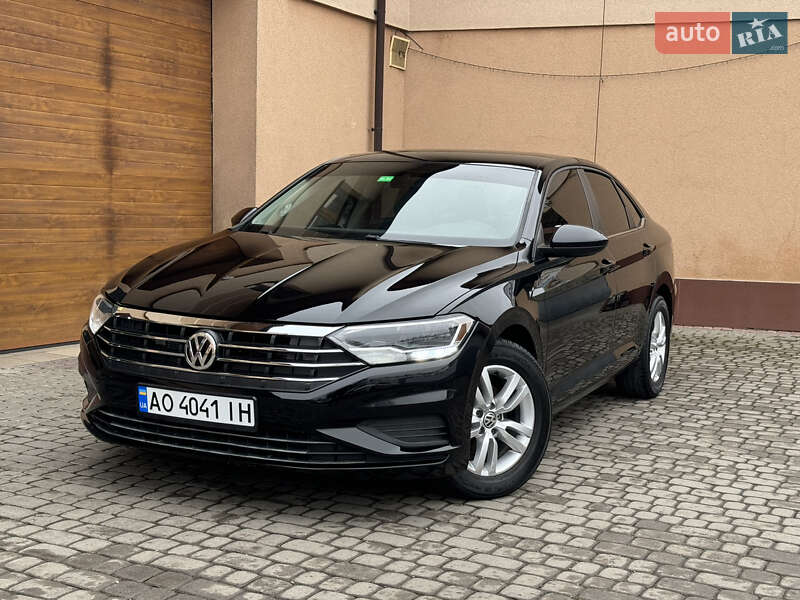 Седан Volkswagen Jetta 2019 в Ужгороді фото 3 Седан Volkswagen Jetta 2019 в Ужгороді