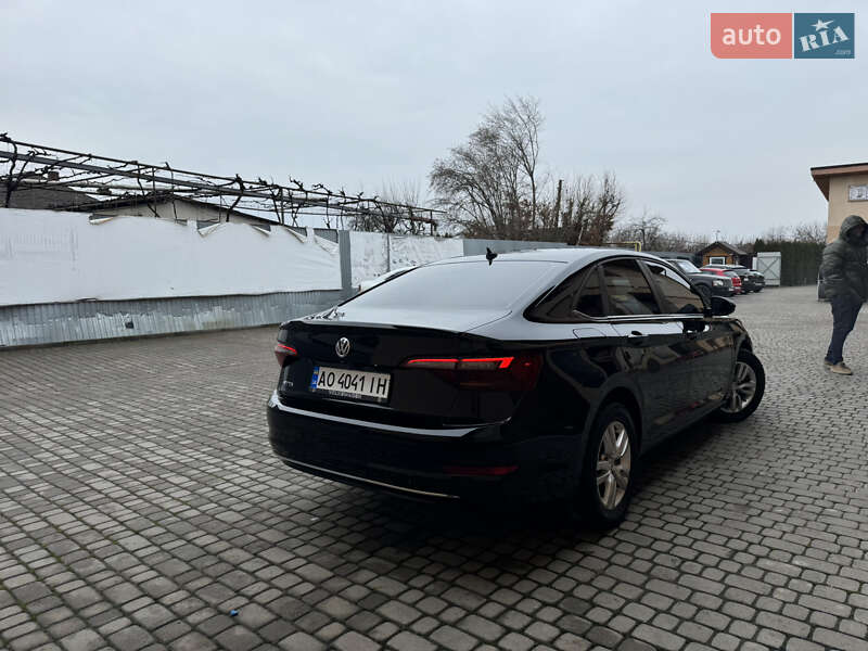 Седан Volkswagen Jetta 2019 в Ужгороді фото 4 Седан Volkswagen Jetta 2019 в Ужгороді