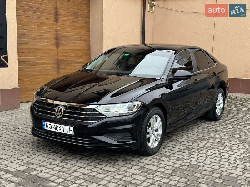 Седан Volkswagen Jetta 2019 в Ужгороді фото 6 Седан Volkswagen Jetta 2019 в Ужгороді