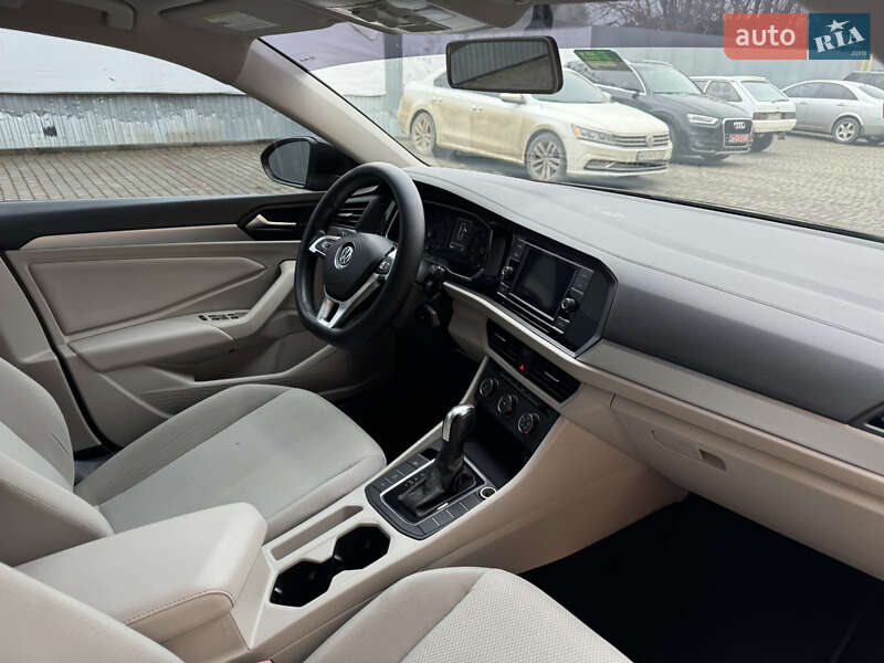 Седан Volkswagen Jetta 2019 в Ужгороді фото 23 Седан Volkswagen Jetta 2019 в Ужгороді