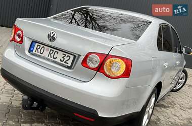 Седан Volkswagen Jetta 2007 в Дрогобичі