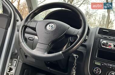 Седан Volkswagen Jetta 2007 в Дрогобичі