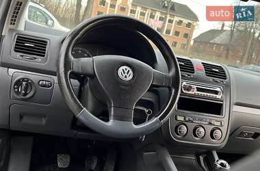 Седан Volkswagen Jetta 2007 в Дрогобичі