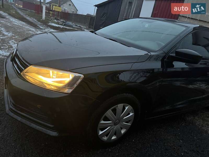 Седан Volkswagen Jetta 2015 в Сновську