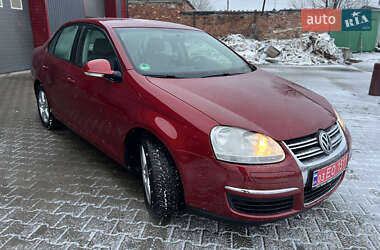 Седан Volkswagen Jetta 2009 в Лубнах