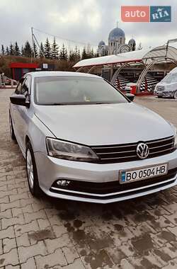 Седан Volkswagen Jetta 2015 в Тернополі