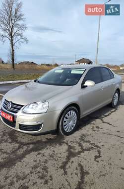 Седан Volkswagen Jetta 2006 в Луцке