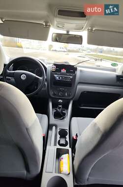 Седан Volkswagen Jetta 2006 в Луцке