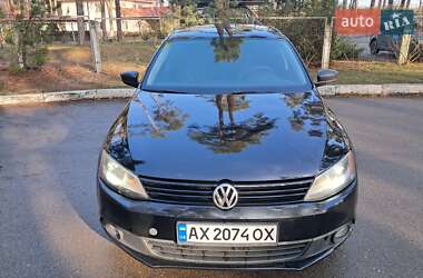 Седан Volkswagen Jetta 2011 в Києві