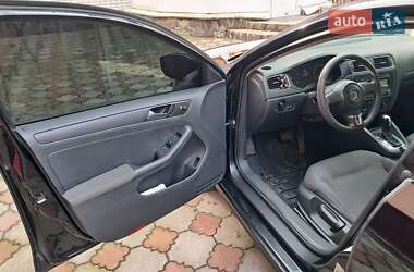 Седан Volkswagen Jetta 2011 в Києві