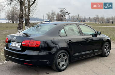 Седан Volkswagen Jetta 2013 в Каменском