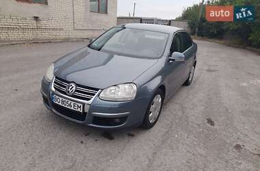 Седан Volkswagen Jetta 2006 в Бучаче