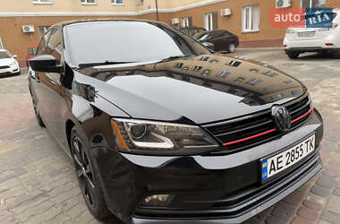 Седан Volkswagen Jetta 2015 в Дніпрі