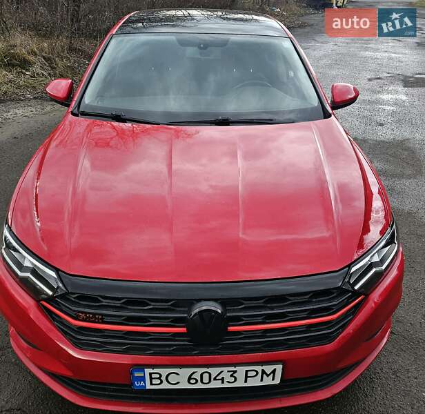 Седан Volkswagen Jetta 2019 в Львове