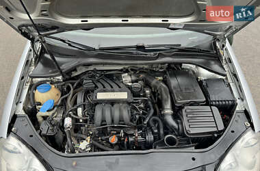 Седан Volkswagen Jetta 2007 в 