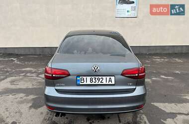 Седан Volkswagen Jetta 2016 в Полтаве