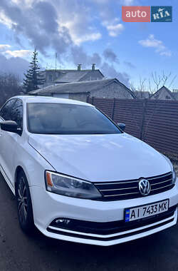 Седан Volkswagen Jetta 2016 в Харкові