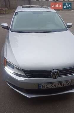 Седан Volkswagen Jetta 2011 в Малехові