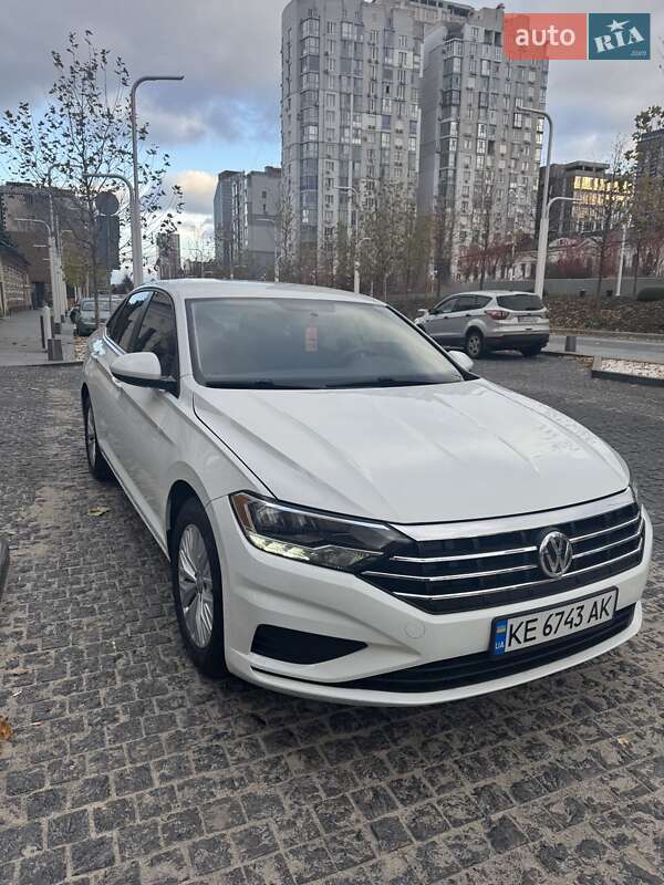 Volkswagen Jetta 2018