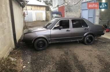 Седан Volkswagen Jetta 1984 в Новояворівську