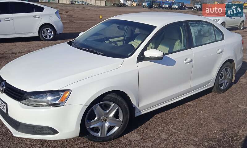 Седан Volkswagen Jetta 2012 в Кропивницькому